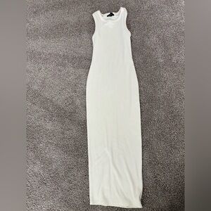 Forever 21 Cream Sleeveless Maxi Dress